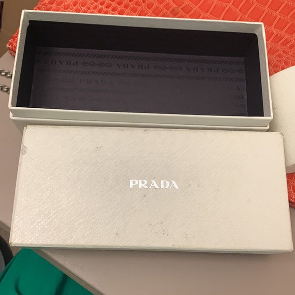 Prada Sunglasses case and box - Picture 4 of 8